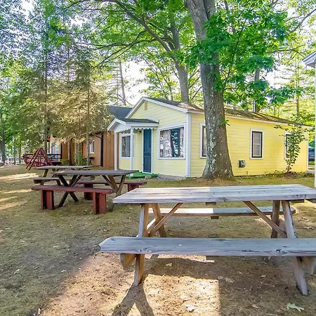 Smith Family Cottages- Cottage #1